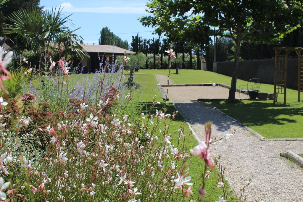 Mas Des Limites Bed and Breakfast Rognonas Buitenkant foto