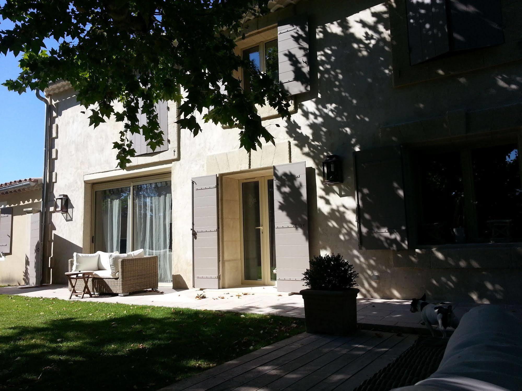 Mas Des Limites Bed and Breakfast Rognonas Buitenkant foto